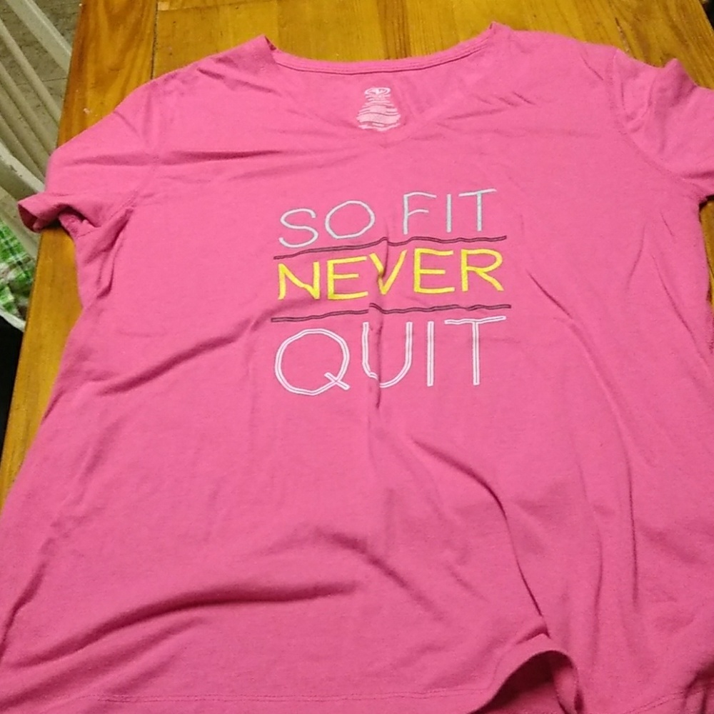 Pink tshirt
